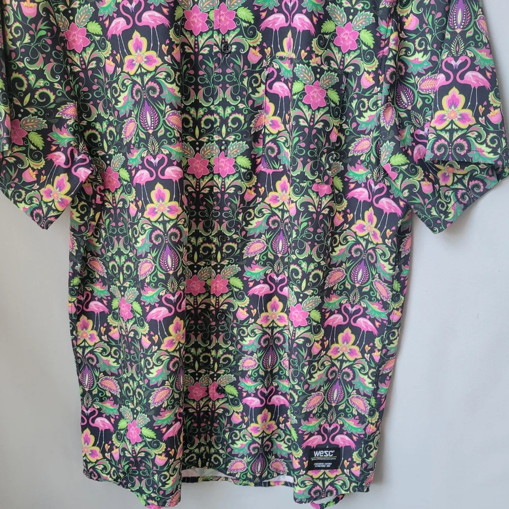 Wesc Oden Flamingo Go Wild Button Down Shirt Men's M or Women's L